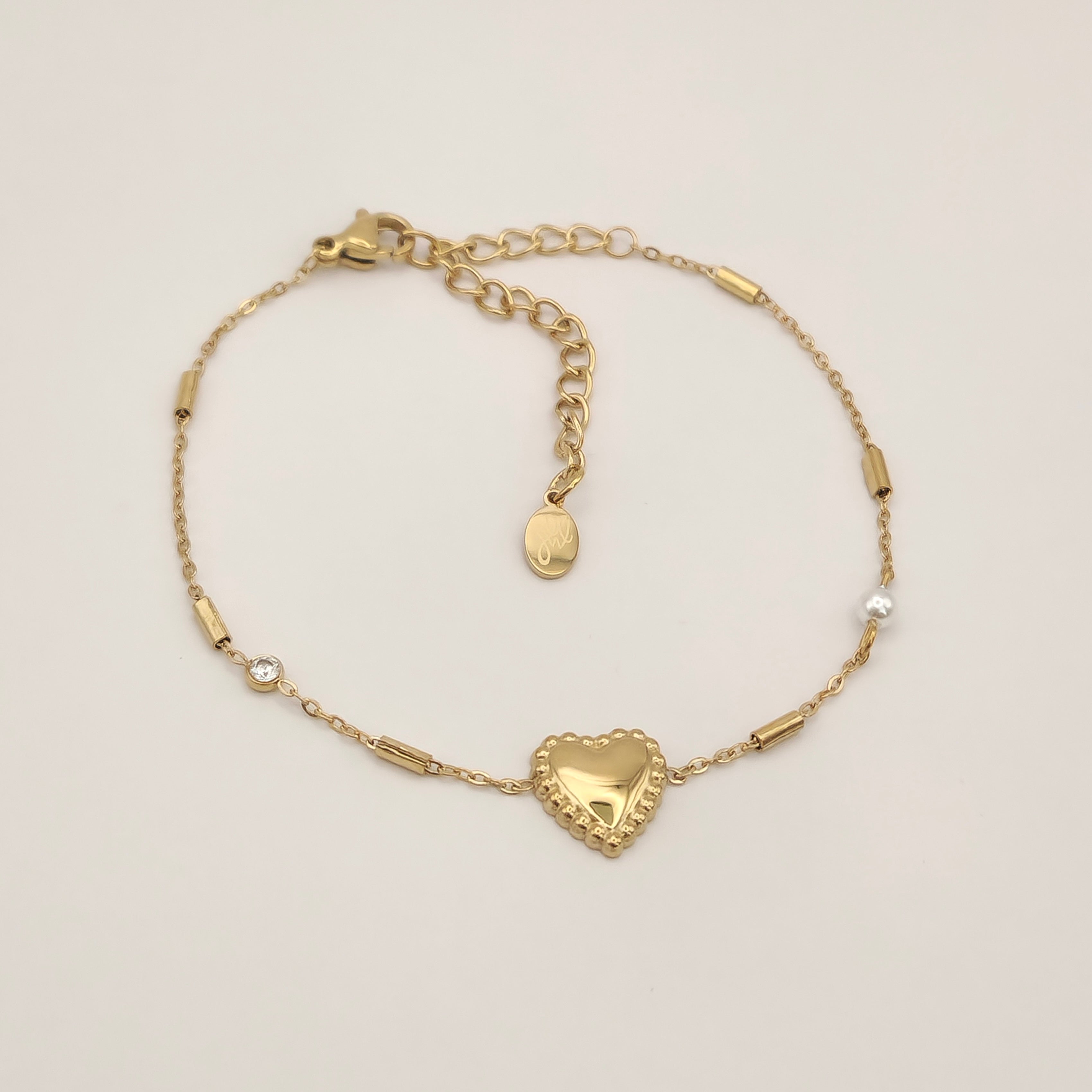 Dainty Love armband