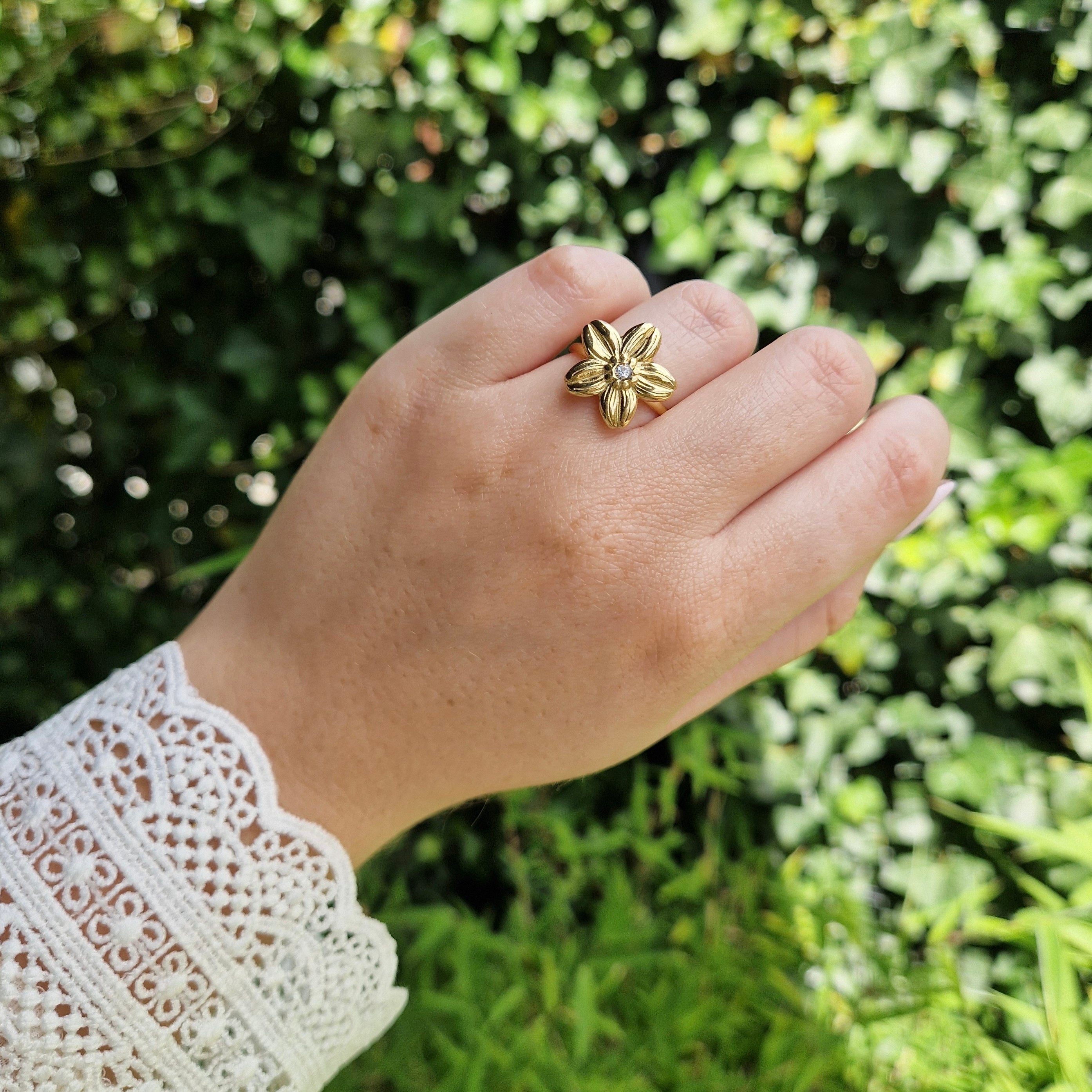 Fleur ring