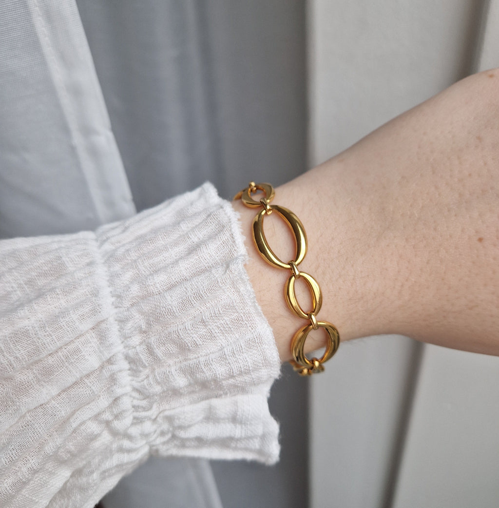 Oval Link armband