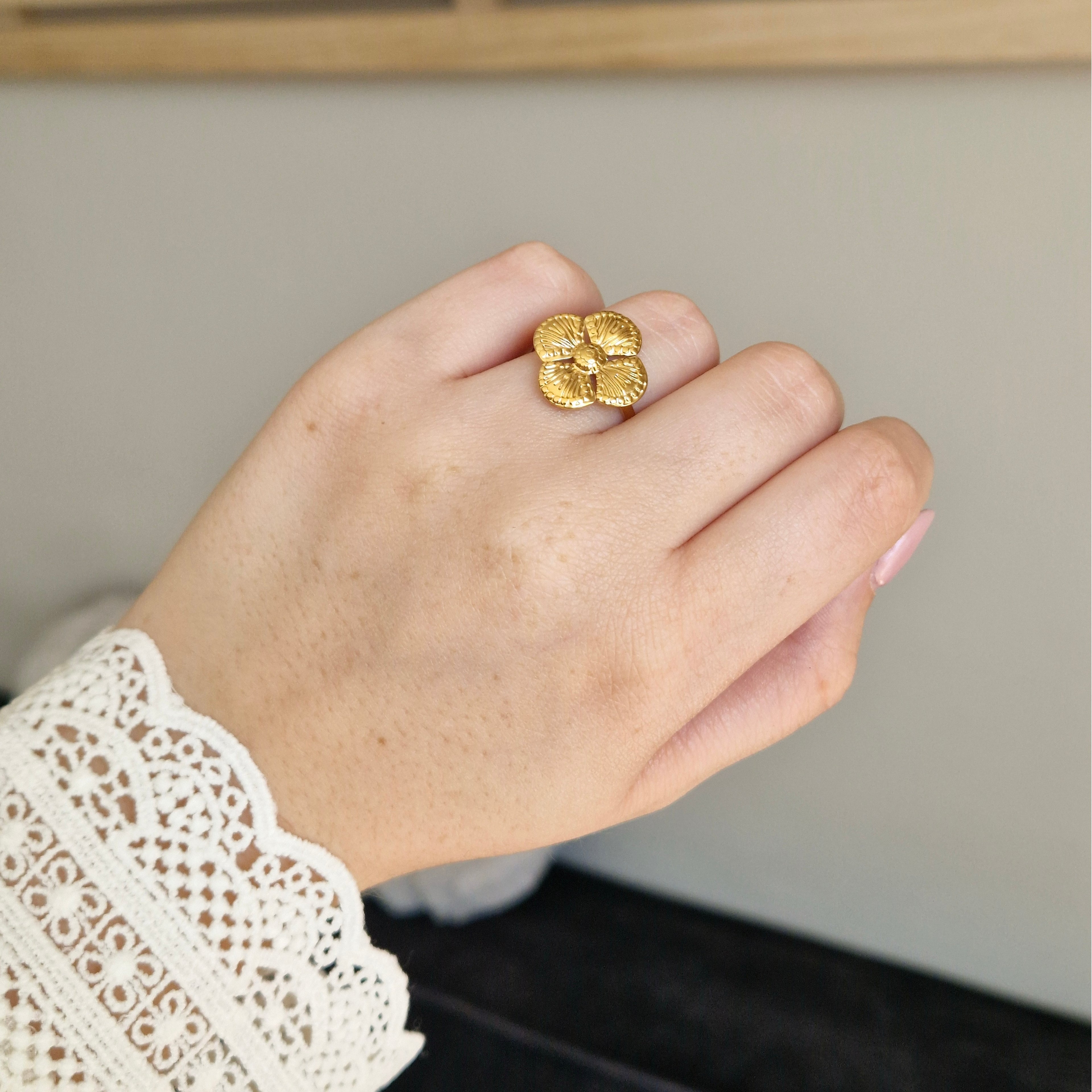 Fortune ring
