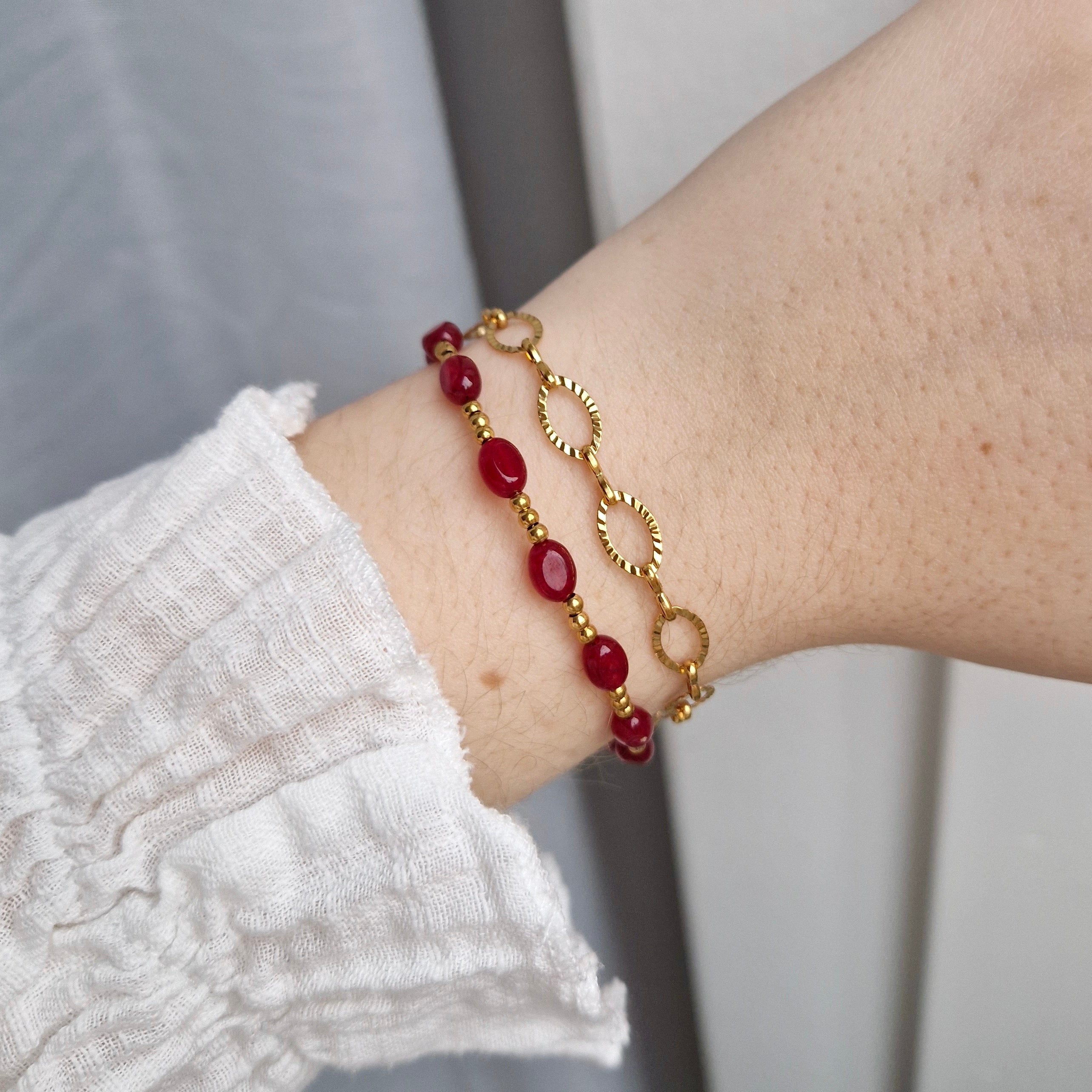 Ruby Oval armband