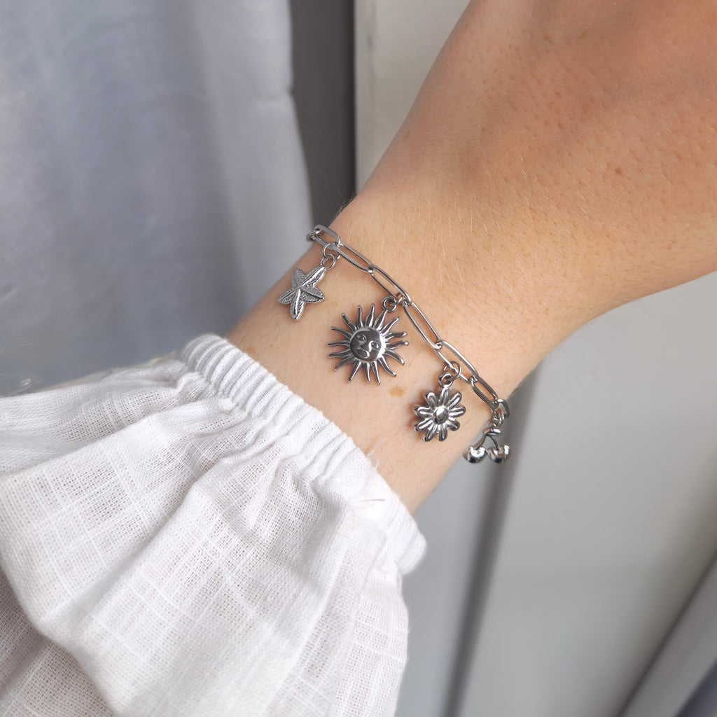 Sunkissed bedelarmband (zilver)