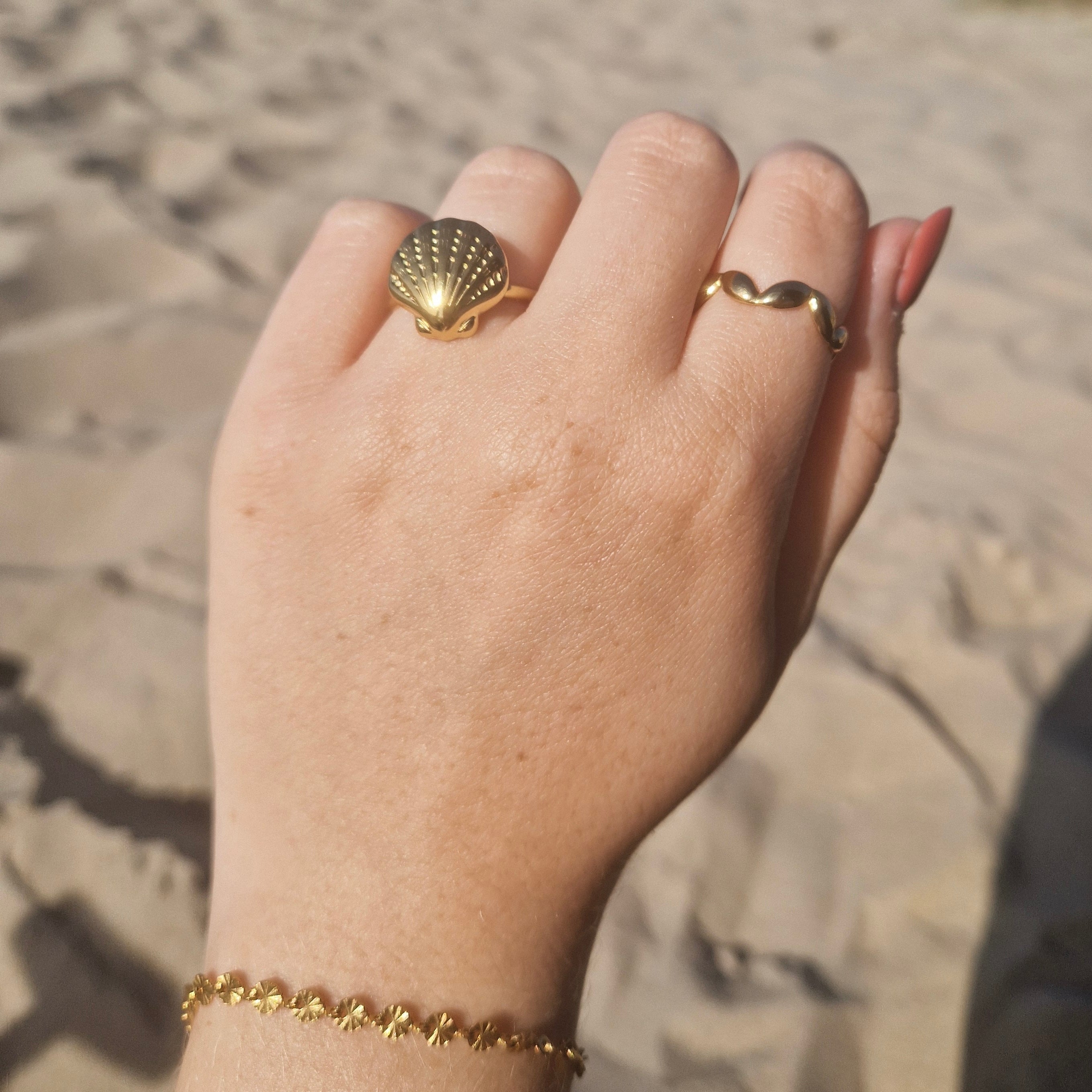 Beachy ring (2)