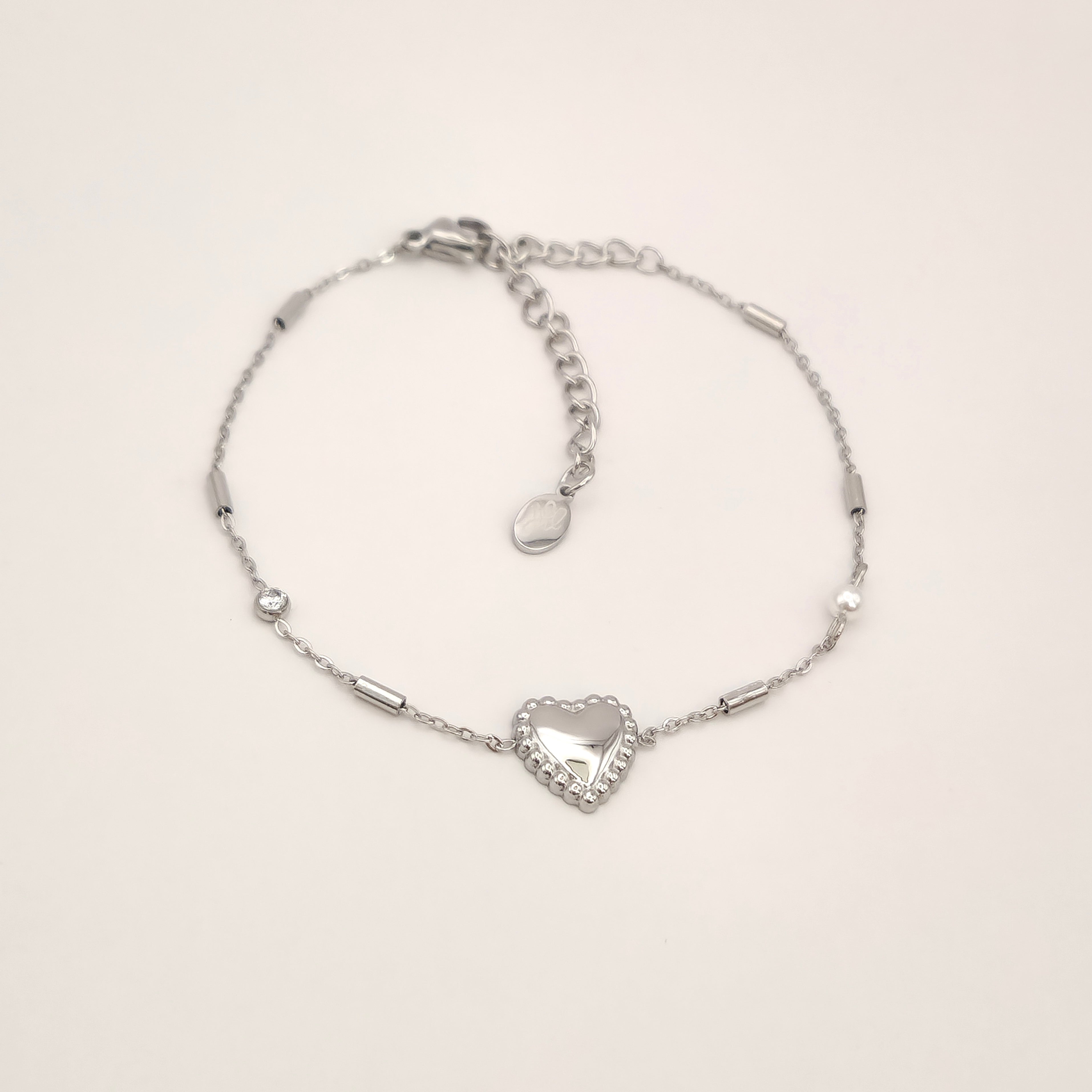 Dainty Love armband