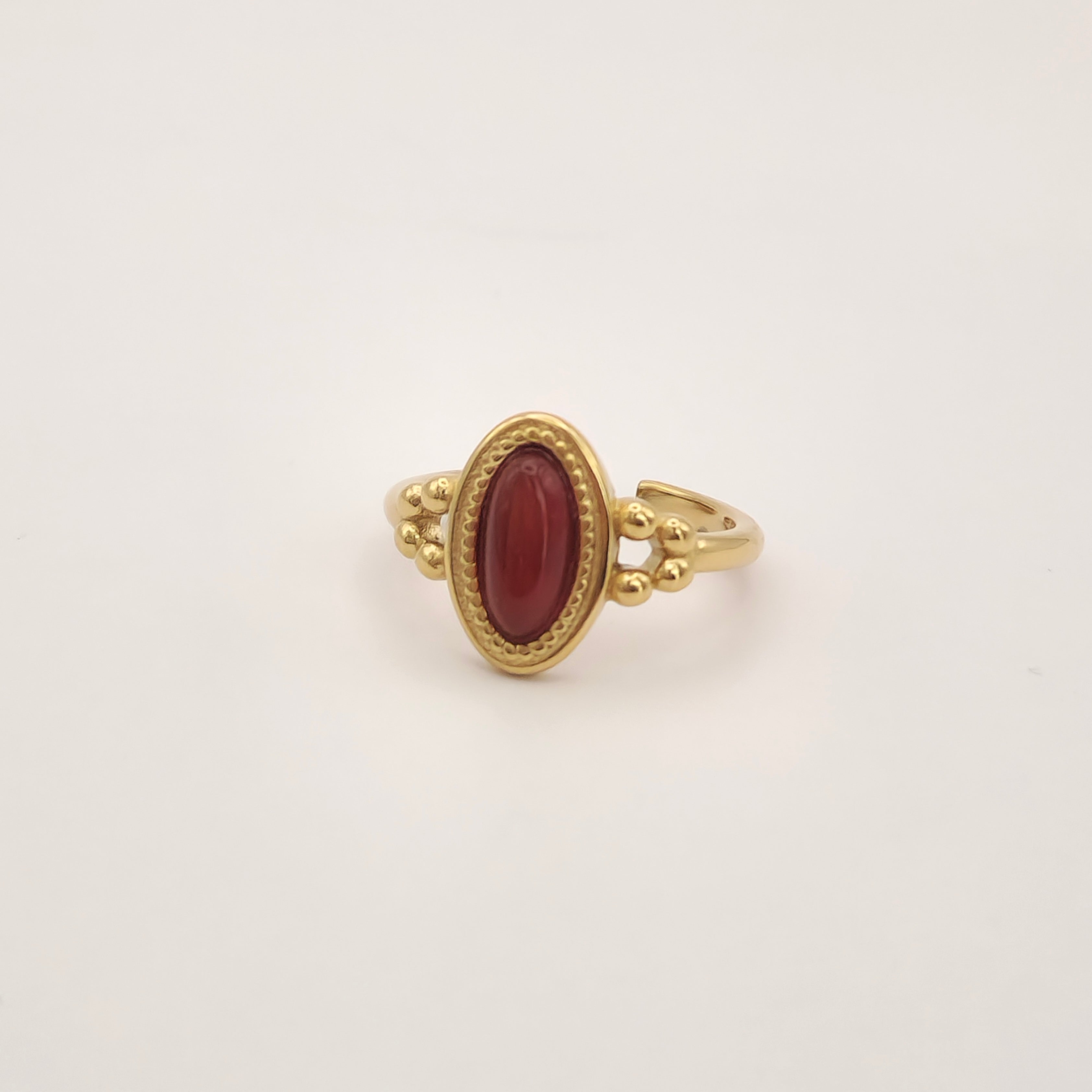 Medium Stone ring