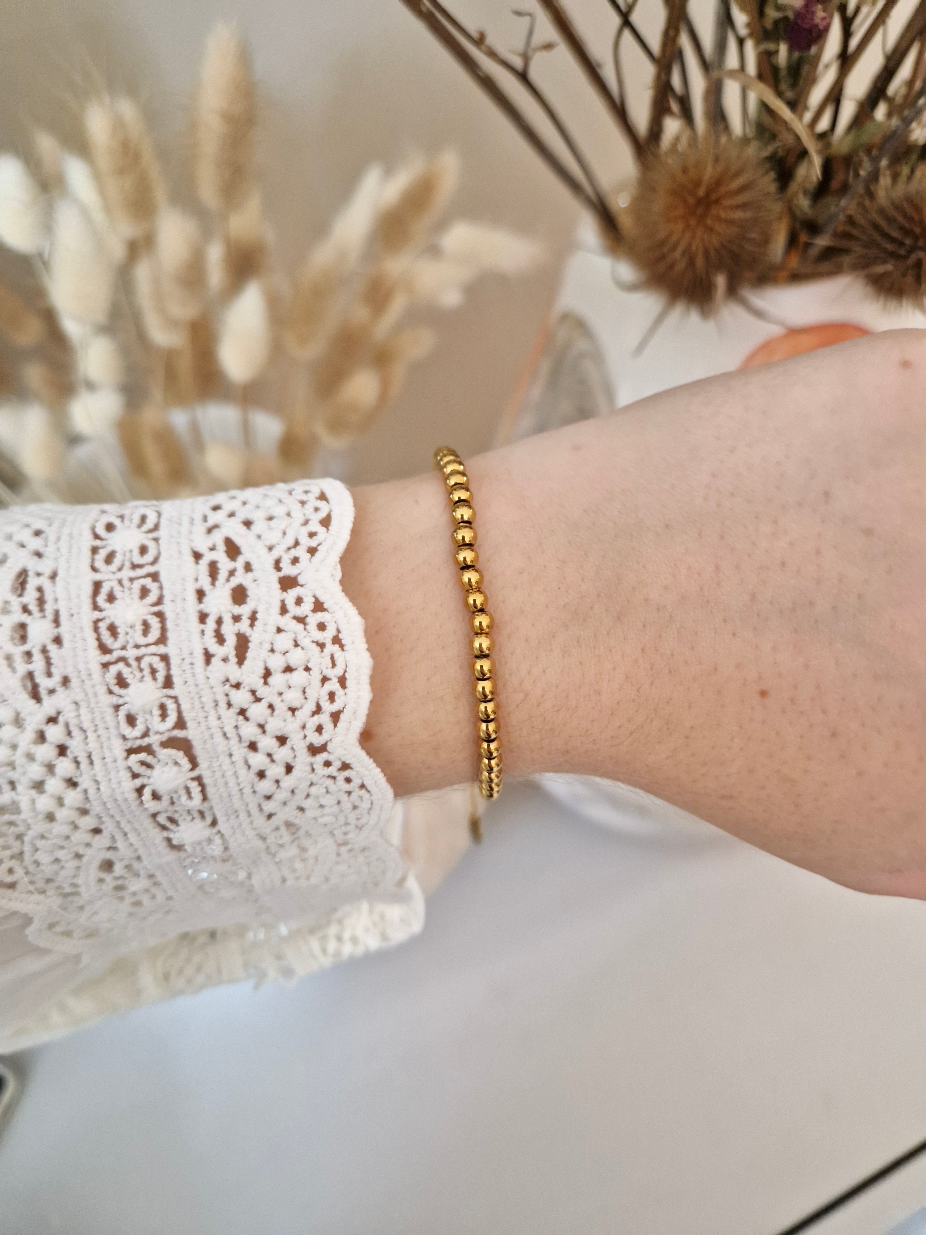 Balls armband (4 mm)