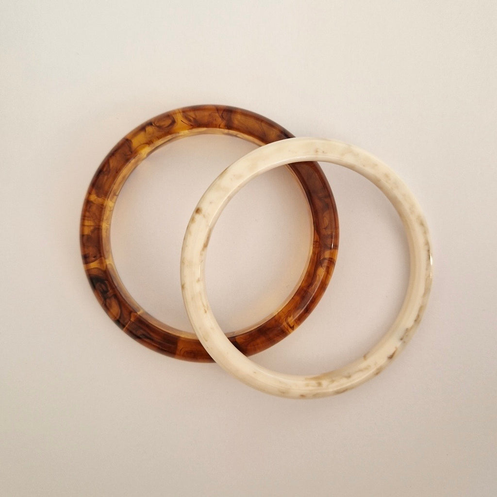 Resin bangle (01)