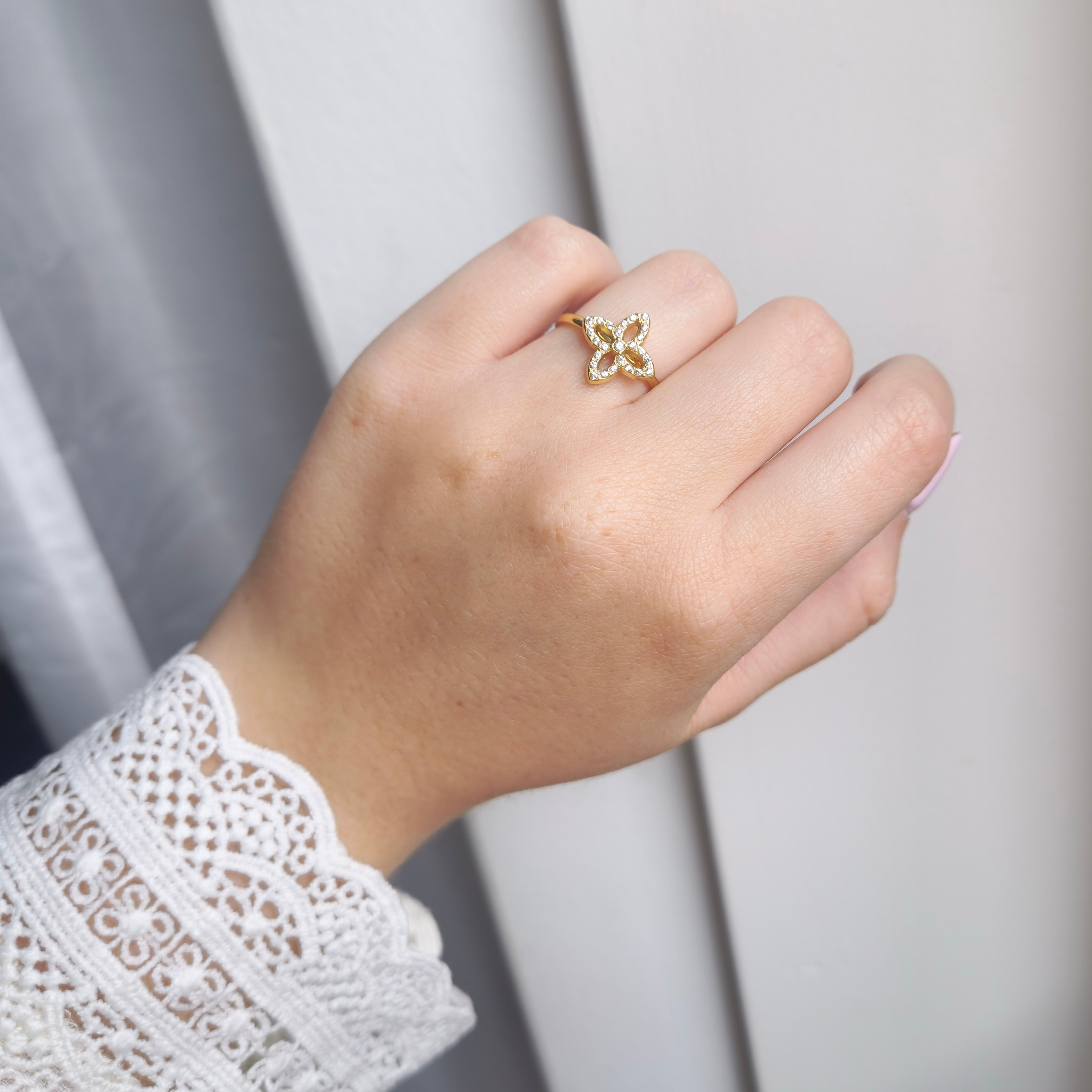 Lucky Spark ring (1)