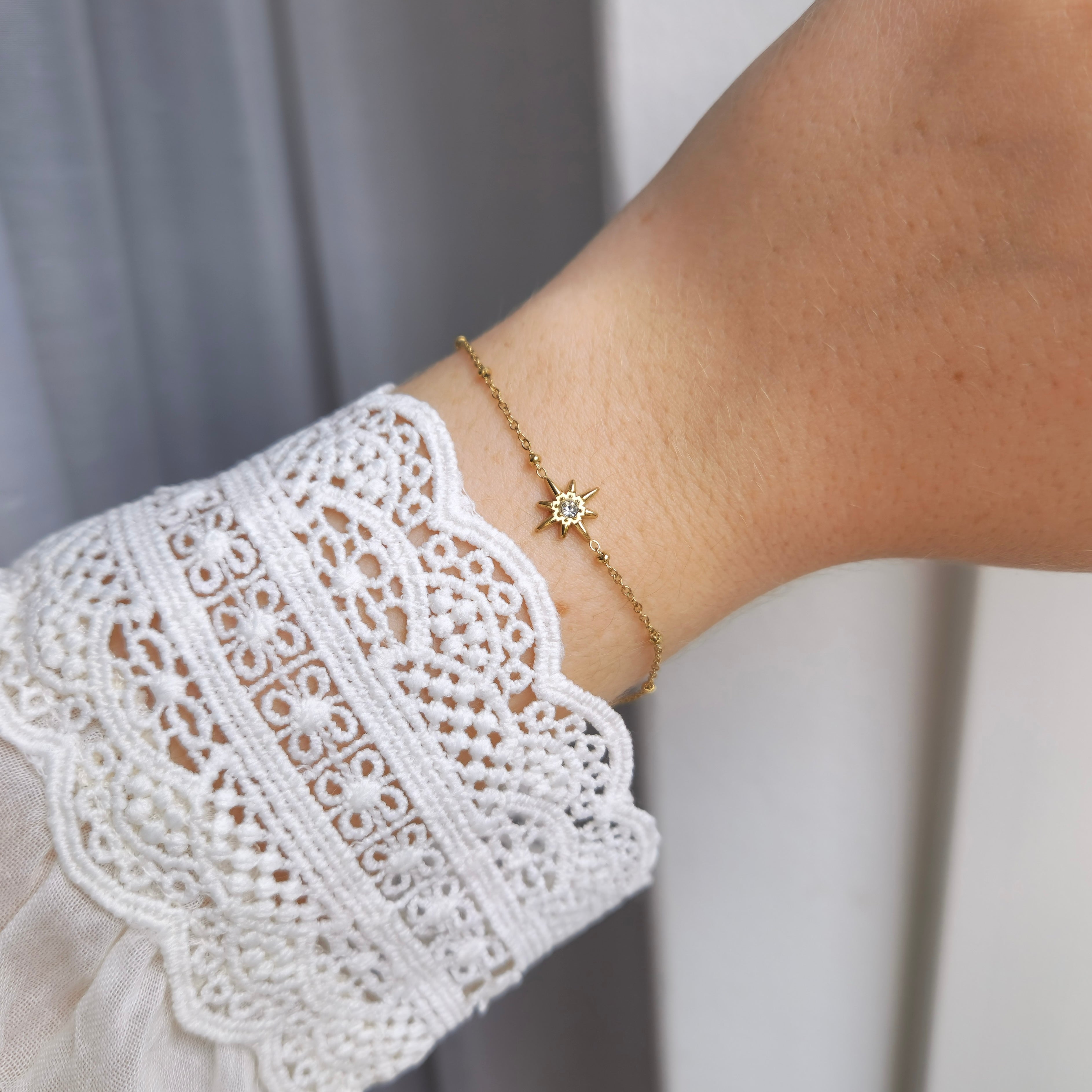 Celestial armband