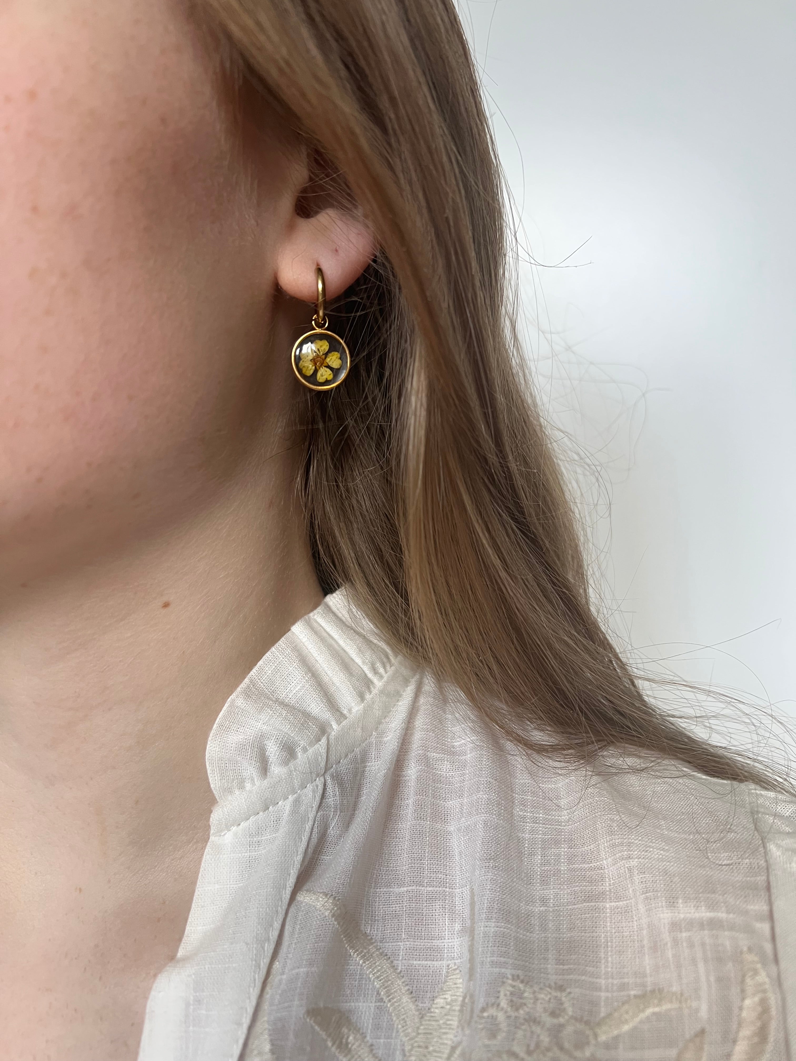 Blossom Charm oorbellen (goud)