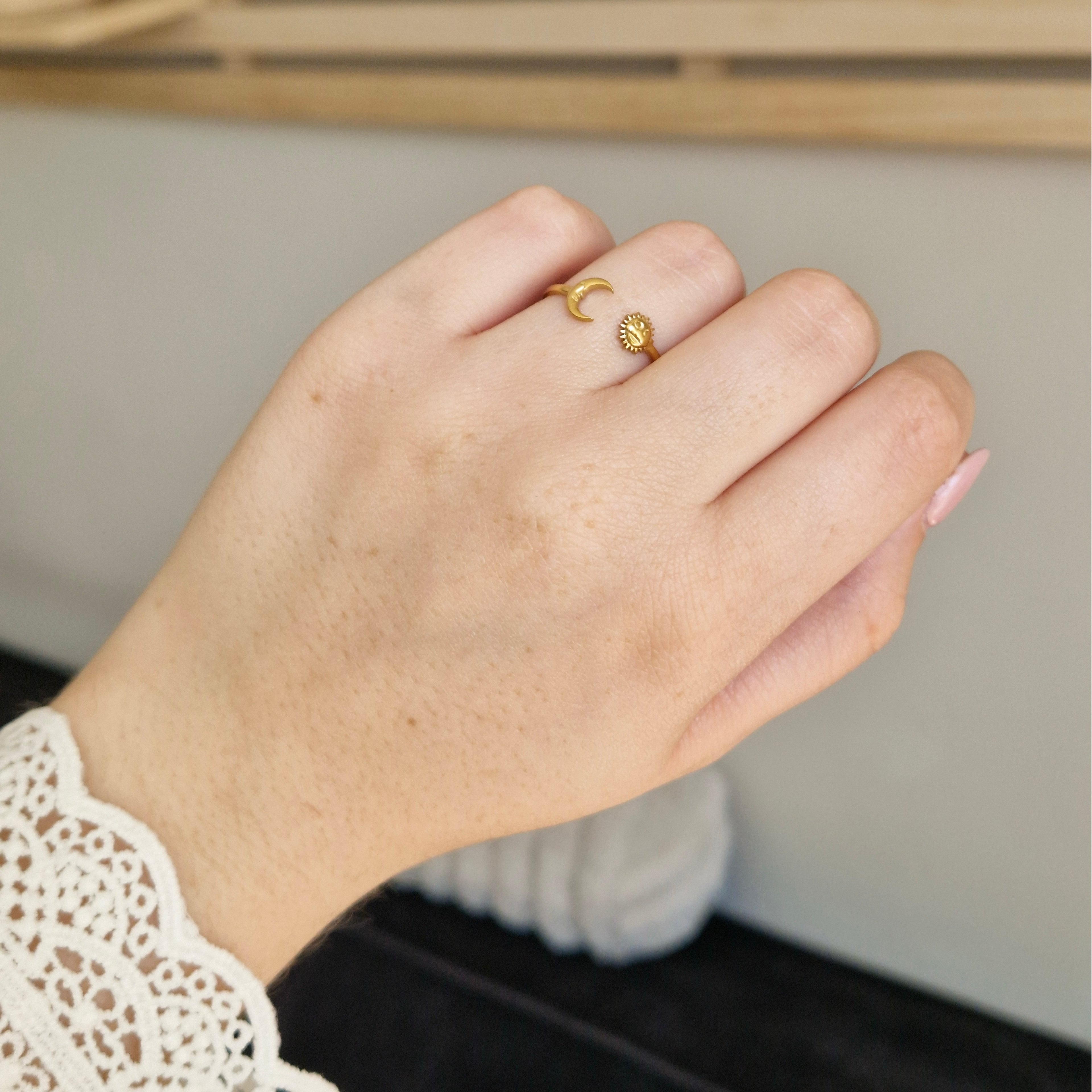 Day & Night ring