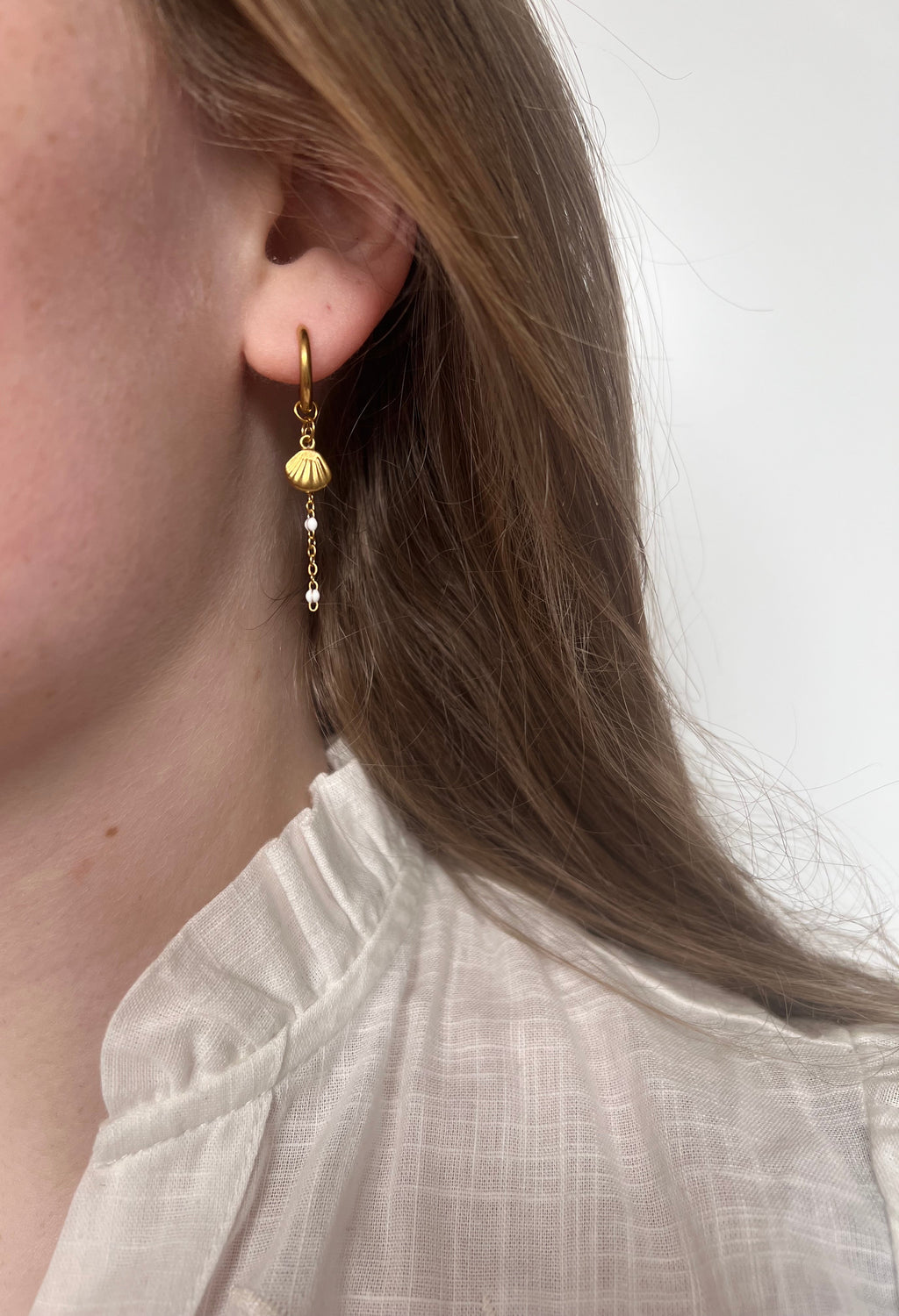 Dotty Shell oorbellen