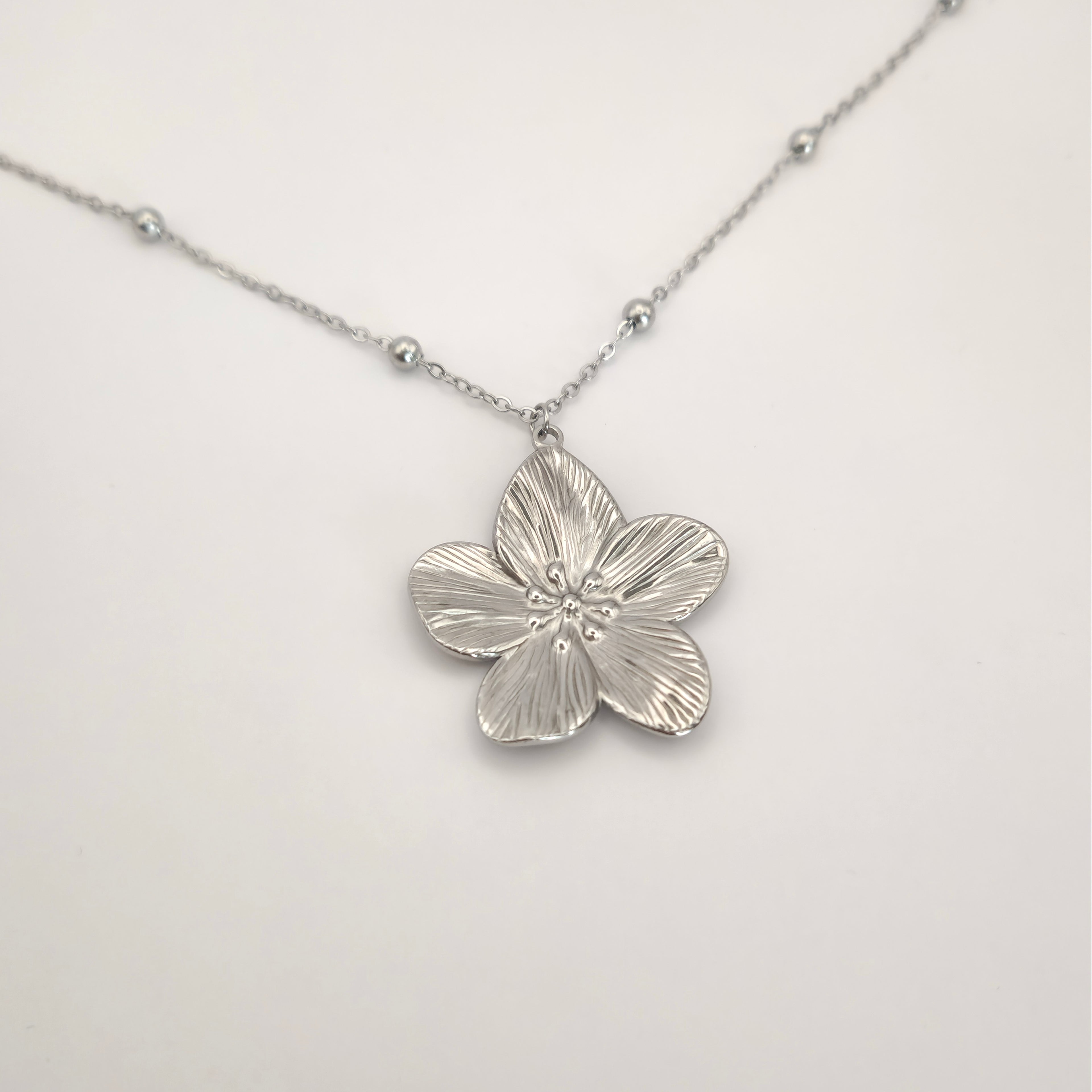 Flower Power ketting